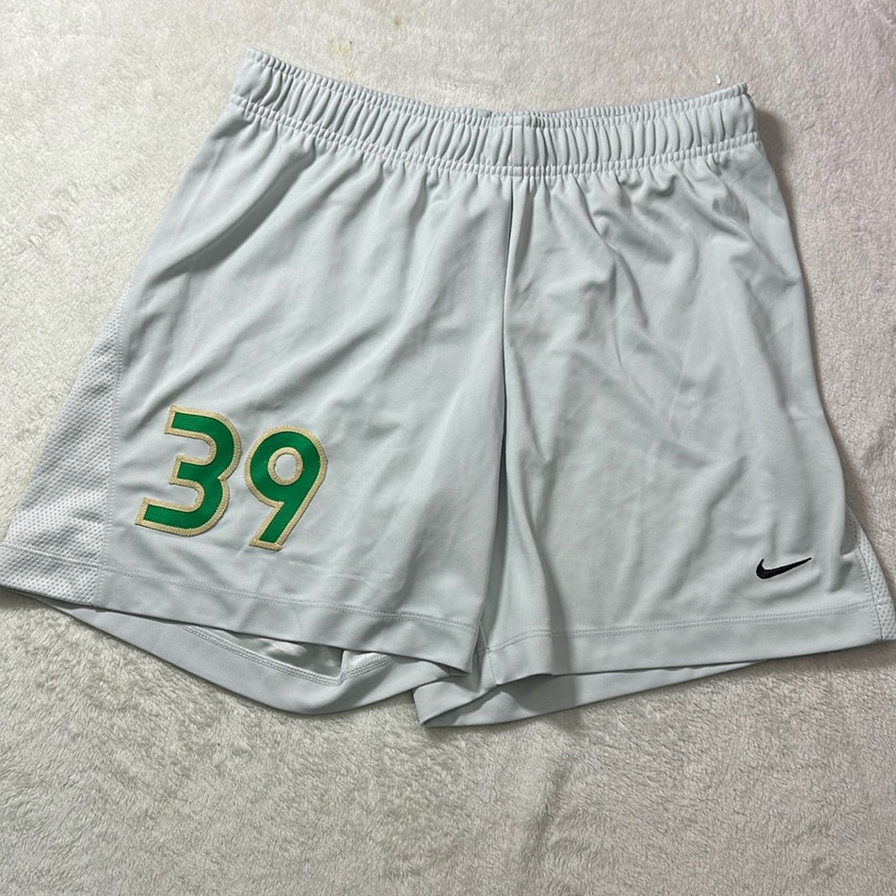 Nike Women’s Softball Shorts Silver Size Medium #39